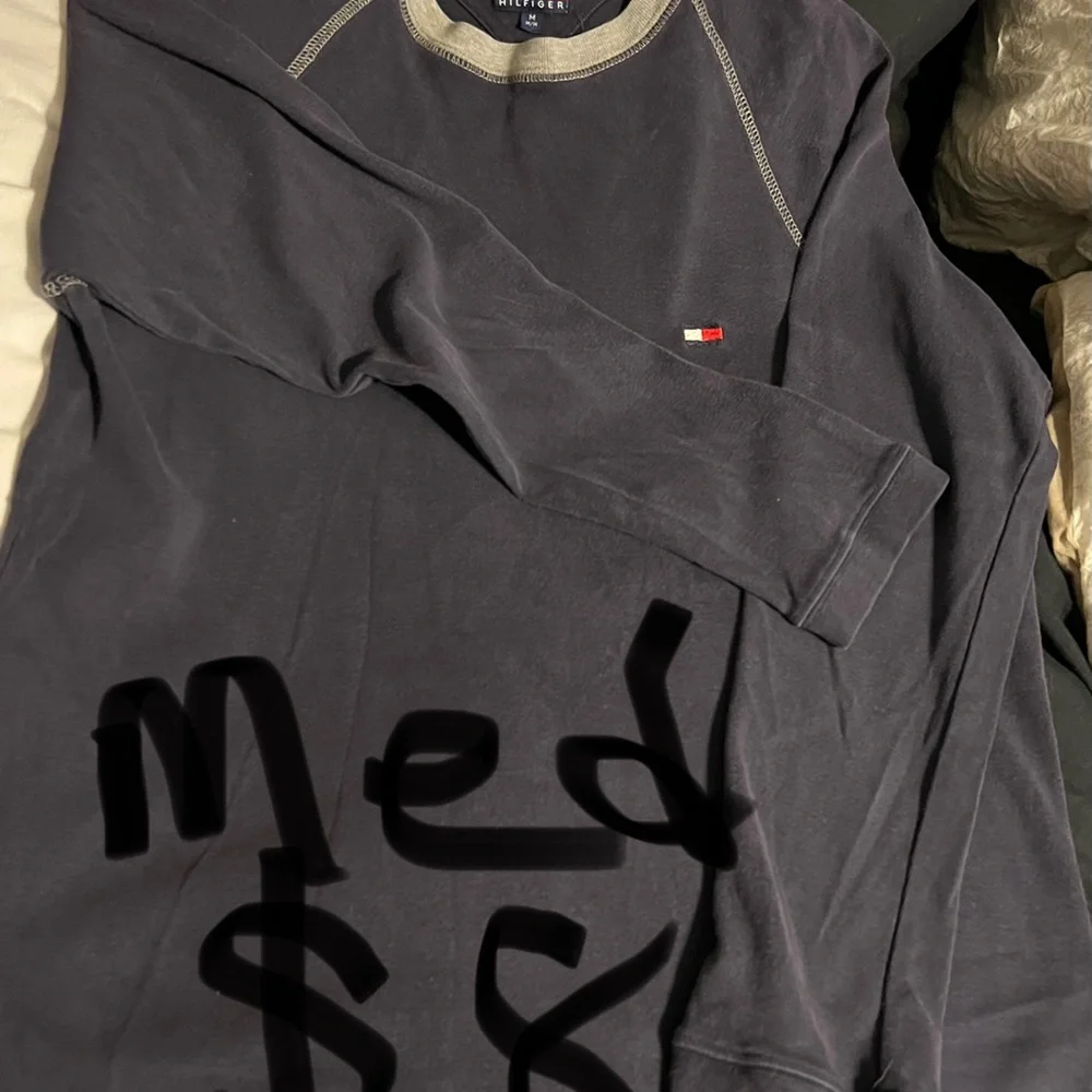 Clothes - Picture 8 of 14